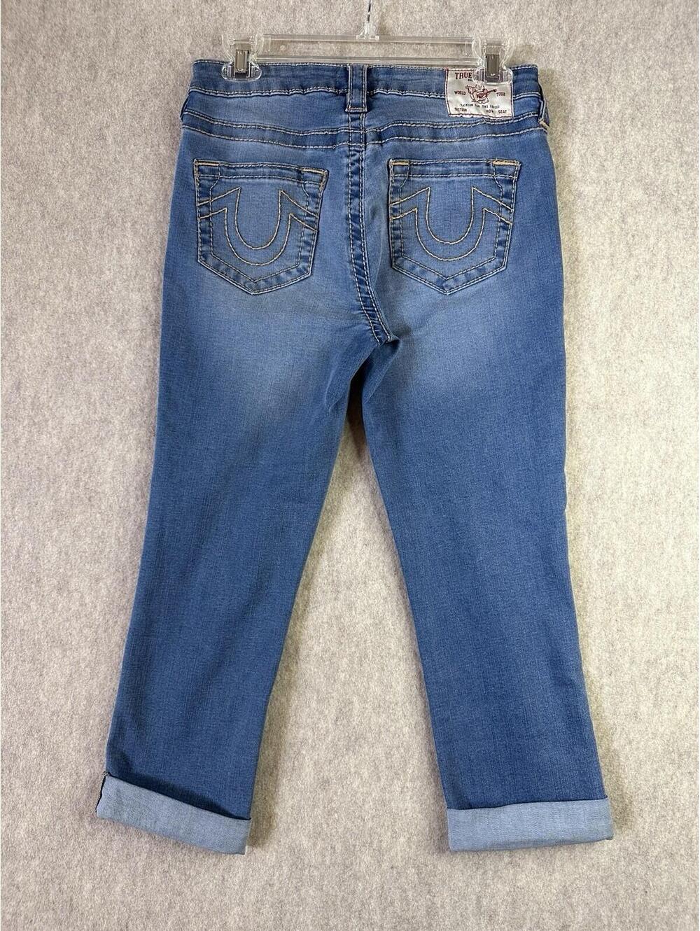 TRUE RELIGION Jennie Curvy Mid Rise Capri Blue Jeans Size 27 Medium Wash Cuffed - Picture 6 of 9